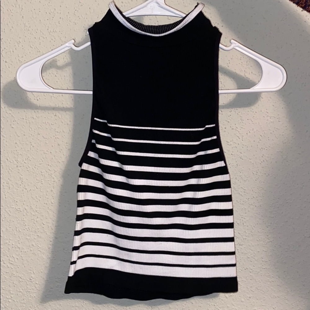 Free people seem less top